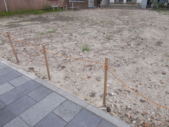 更地