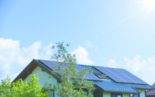 太陽光発電の災害時は復旧まで売電できない~埼玉県の夫婦蓄電池導入